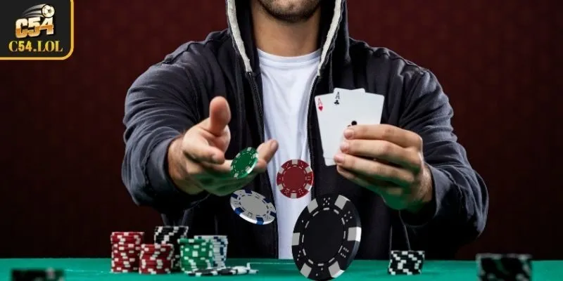 Quy tắc chơi cơ bản trong ván đấu Poker